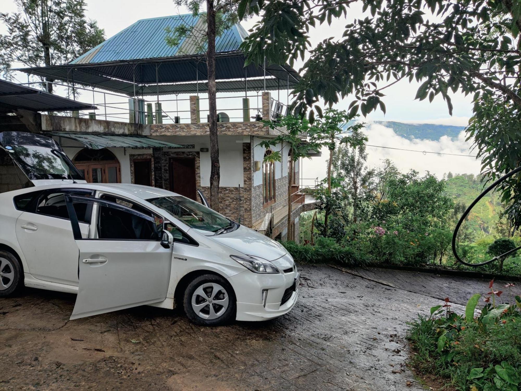 Rohana Estate Lodging & Camping Kandy Exteriör bild