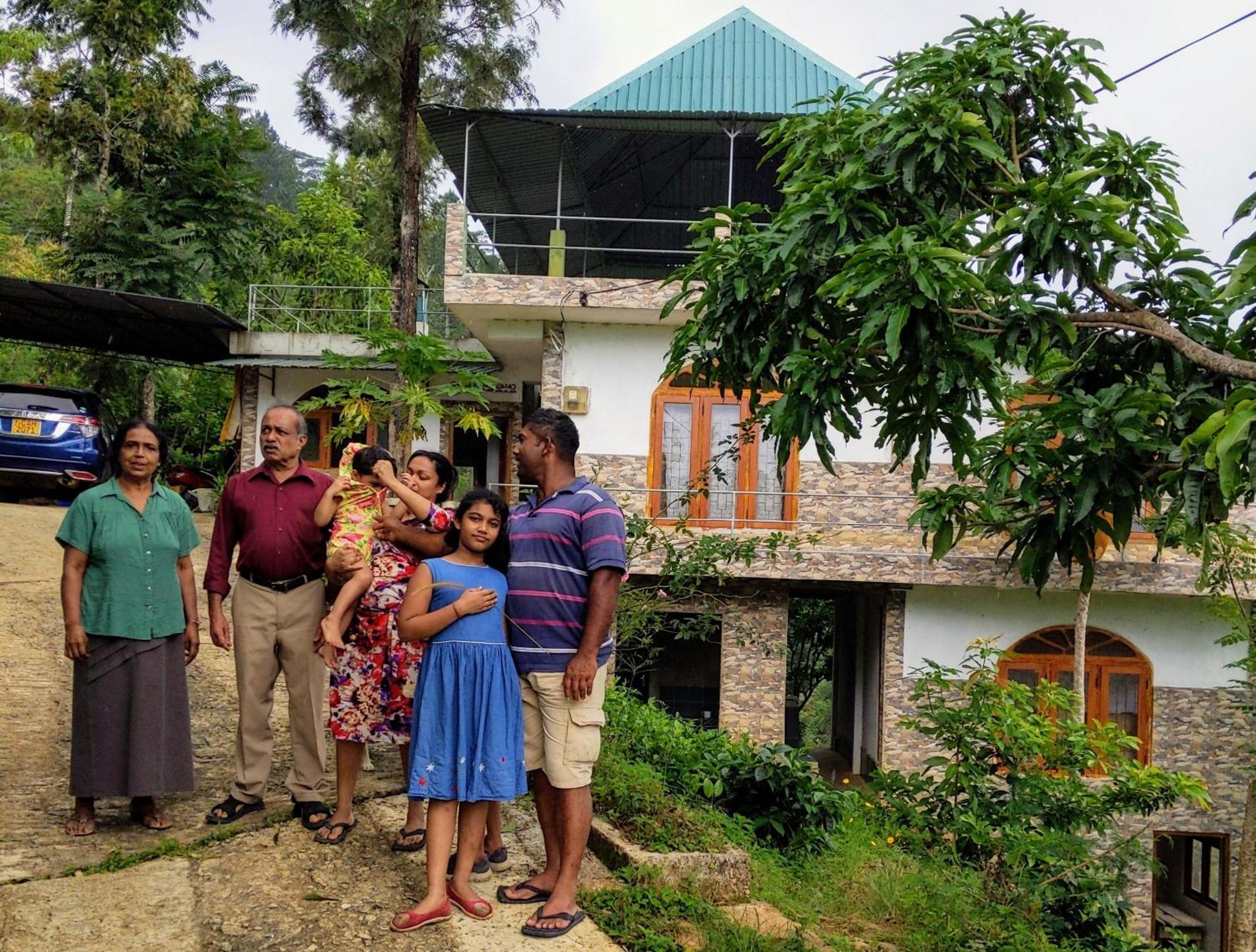 Rohana Estate Lodging & Camping Kandy Exteriör bild